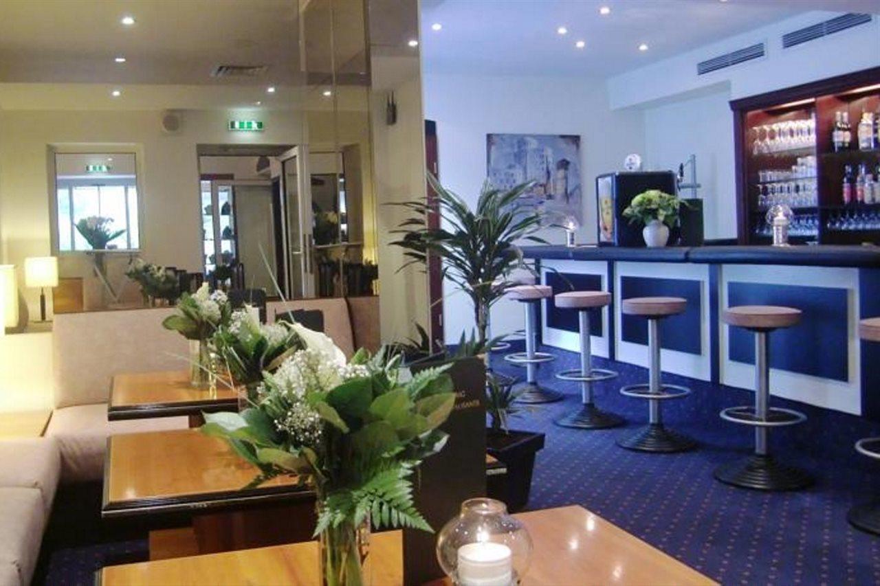 Trip Inn Hotel Esplanade, Duesseldorf Exterior foto